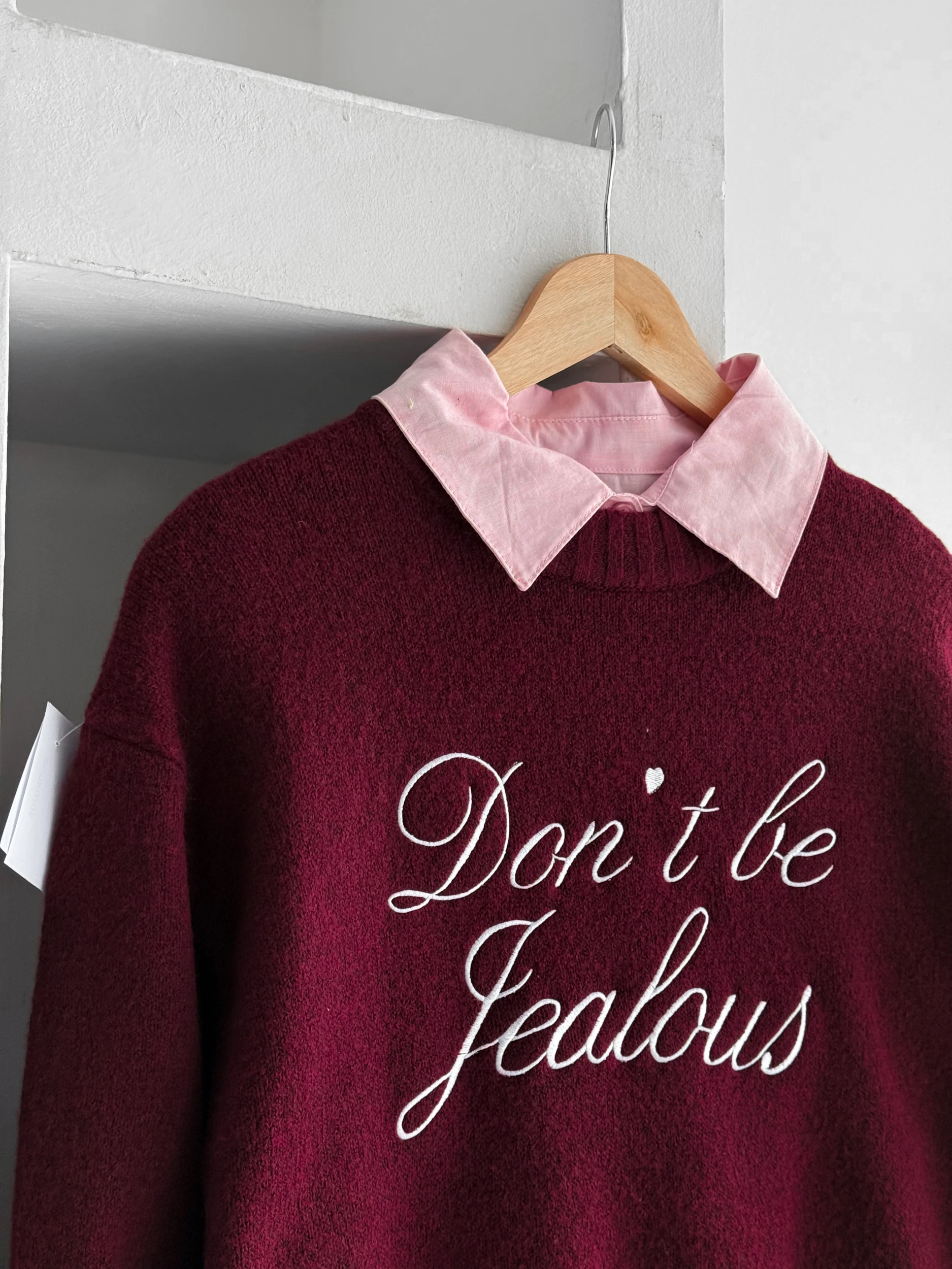 SWEATER DONT BE JEALOUS