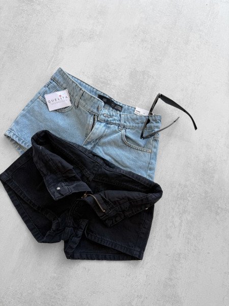 SHORT VERA CON RUEDO