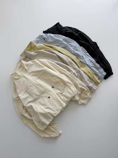CAMPERA ROMPEVIENTO KAROL
