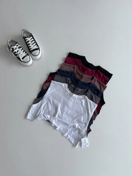 MUSCULOSA SARA