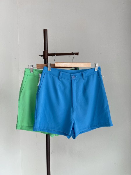 SHORT BLUE