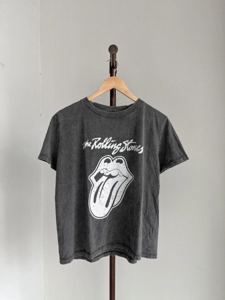 REMERA ROLLING GRIS BATIK